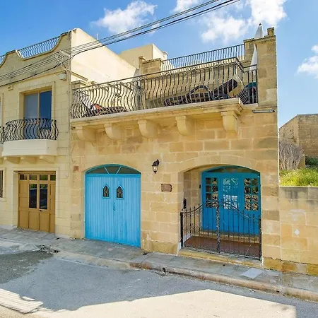 Ta Rena Nadur